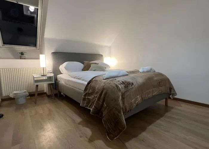 Simple Private In 3br Shared Apartment, Well Connected Location Apartamento *