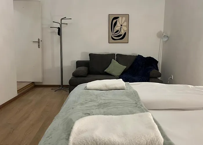 Simple Private In 3br Shared Apartment, Well Connected Location Apartamento *
